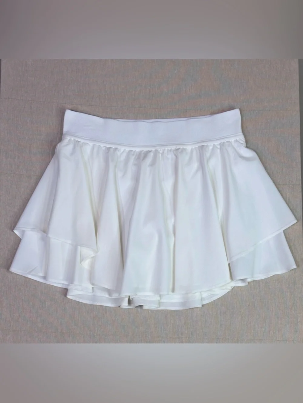 Lululemon White Tennis Skirt Skort Layered High Rise Size 6 Athletic